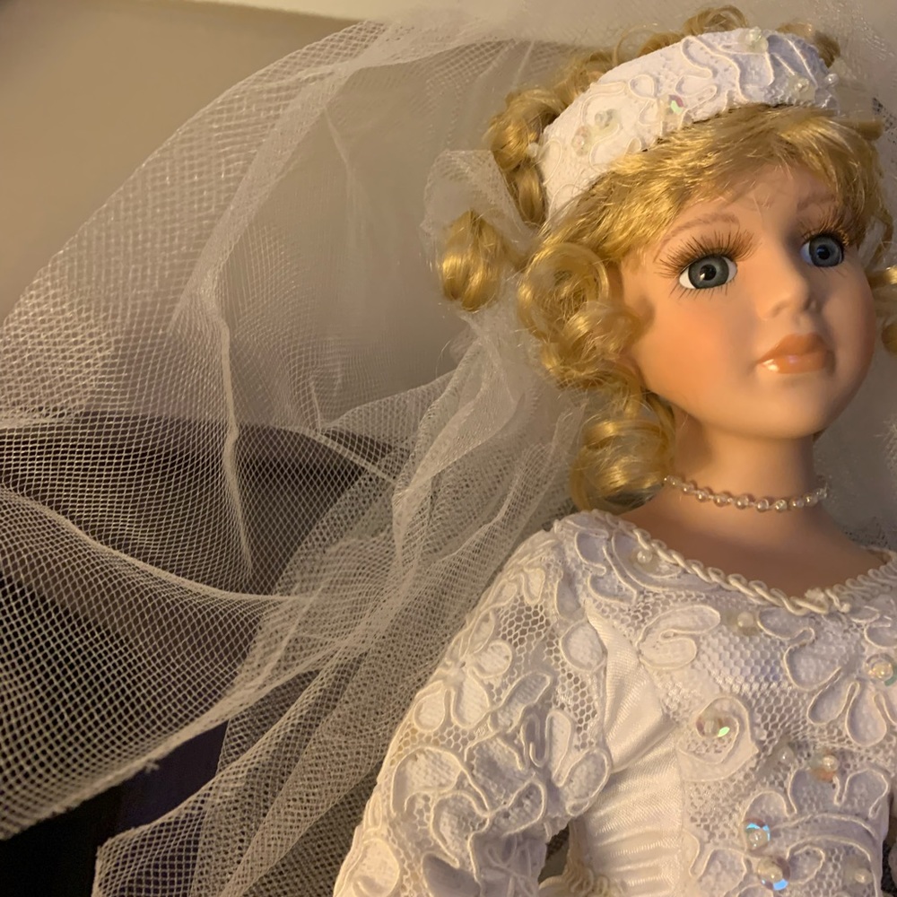 Collectible Porcelain Wedding Doll - Picture 8 of 14